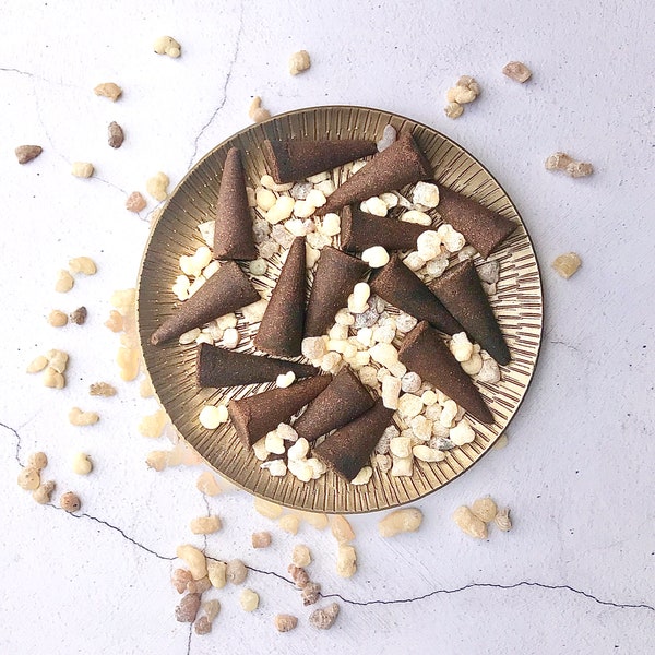 Handmade Frankincense Incense Cones With Herbs And Frankincense Essential Oil. Grounding And Earthy.