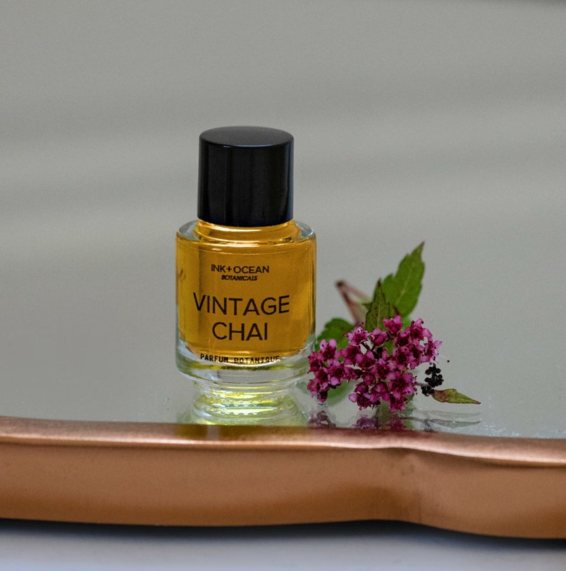 Vintage Chai Gourmand Floral Natural Botanical Vegan Perfume. Black Tea, Jasmine, Saffron, Cinnamon & Clove. Gift boxed. Parfum Botanique. image 2
