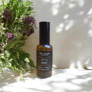 Vital Spirit botanical mist energising aura spray, essential oils, floral water hydrosol, crystals