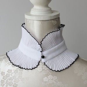 White black collar necklace detachable pleated collar high collar shirt collar removeable accessories for women peter pan classic minimal