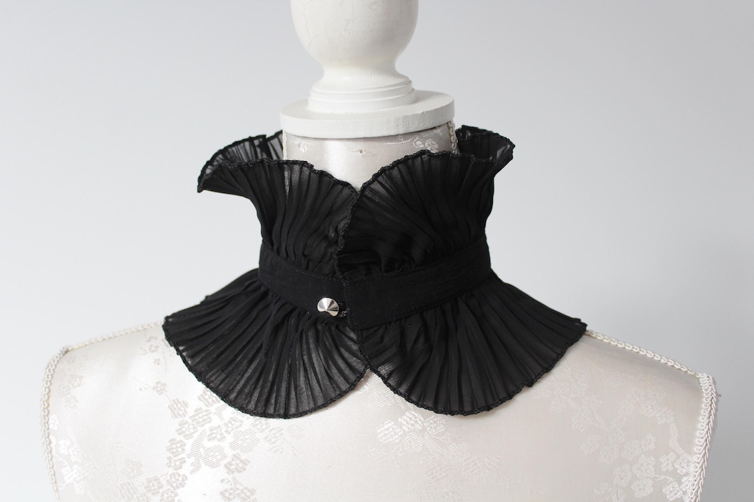 Black Pleated High Collar Detachable Collar Necklace Shirt Collar ...