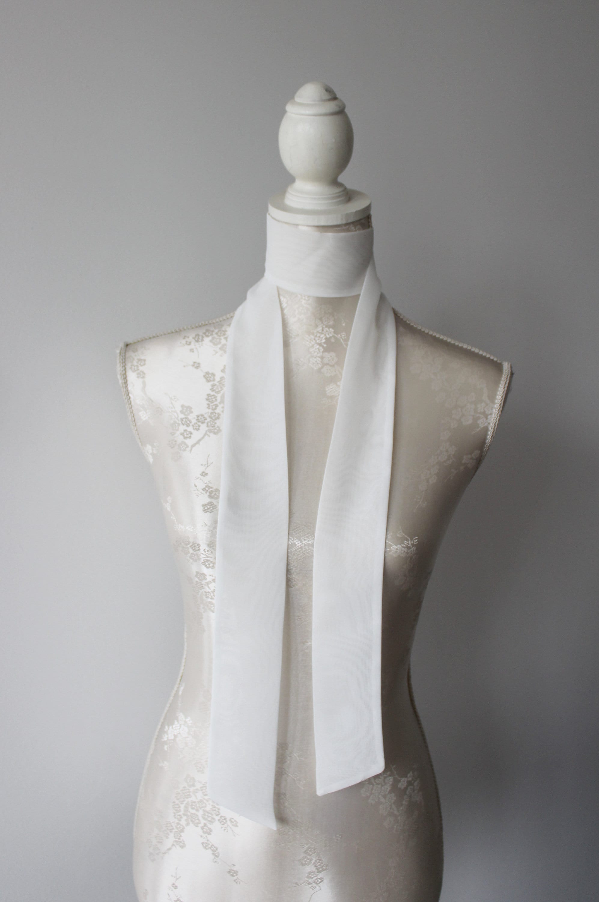 White neck scarf shop