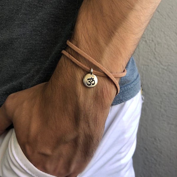 Bracelet yoga Om homme, cadeau de Noël/pour petit ami/lui/elle, Bracelet Om femme, bijou Yogi Ohm, bijou méditation zen/Reiki unisexe