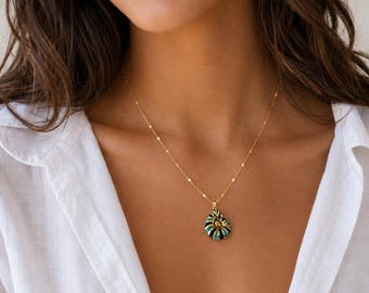 Seashell Charm Necklace, Boho Beach Jewel, Unisex Nautilus Pendant Jewel, Gift For Her