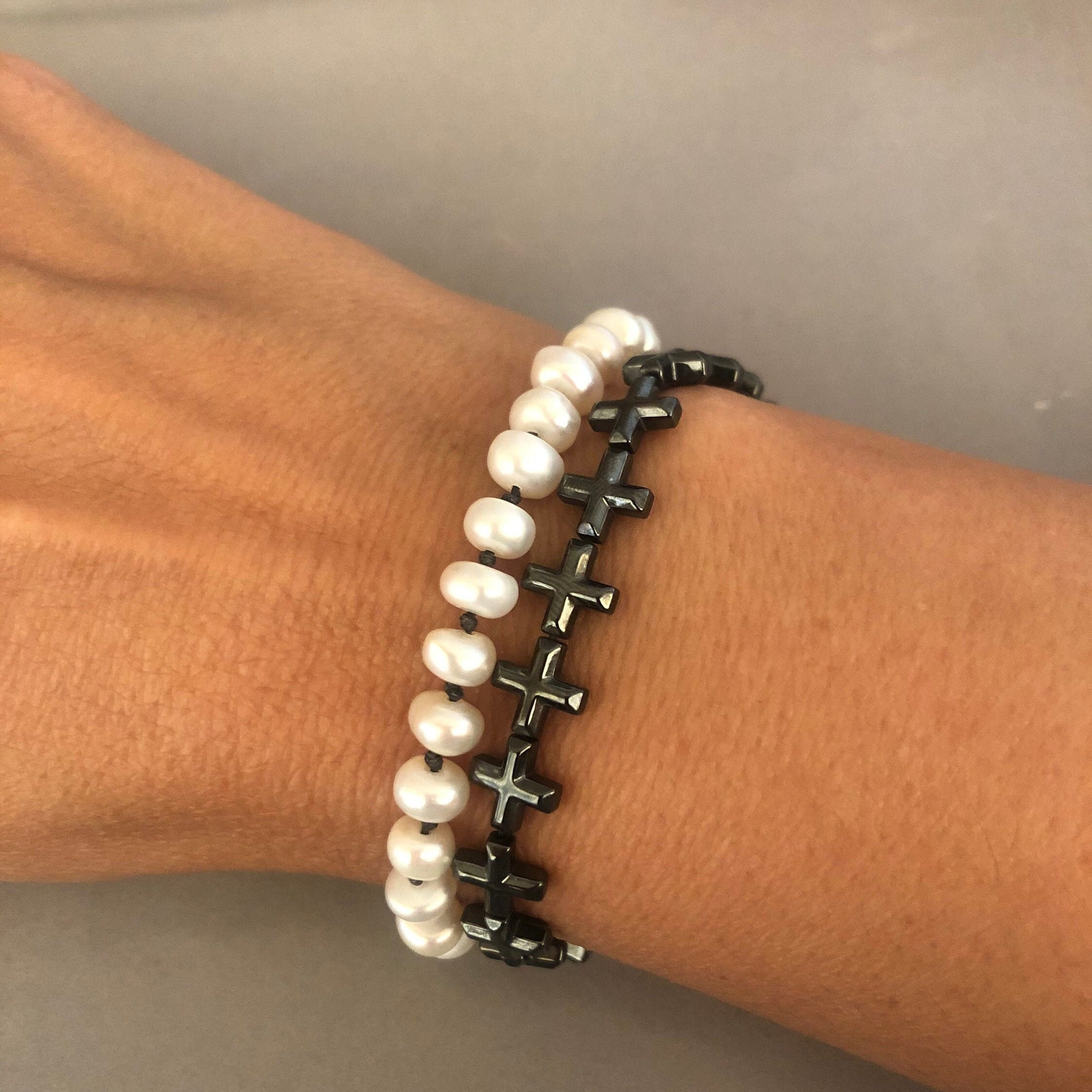 BRACELET W/PEARLS main image 0