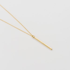 Collar de barra vertical larga, delicado collar de cadena dorada, colgante para hombre, collar minimalista en capas, collar unisex, joya para mujer