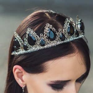 Black crown Gothic wedding headpiece Silver medieval tiara Dolce Baroque crown Bridal crystal tiara diadem cosplay Dark Evil Queen crown