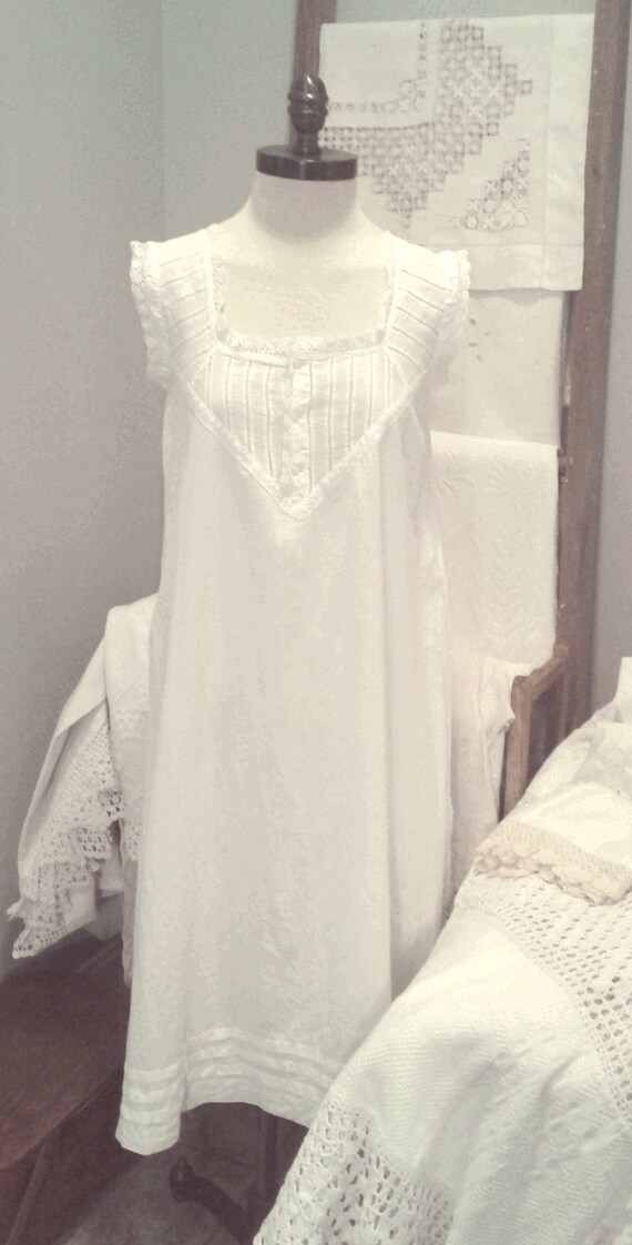 LADIES CHEMISE