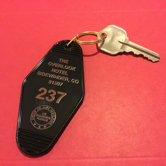 新品❗️MISSION DISTRICT MOTEL KEY TAG Black MISSION DISTRICT MOTEL KEY TAG(Black) | NATIVE - 小物