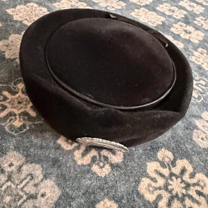 1950s Tilt Hat - Etsy display picture 1