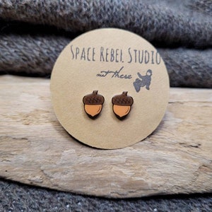 Tiny Little Fall Acorn Stud Earrings ~ Autumn ~ Jewelry ~ Cute ~ Nuts ~ Crisp ~ Dainty