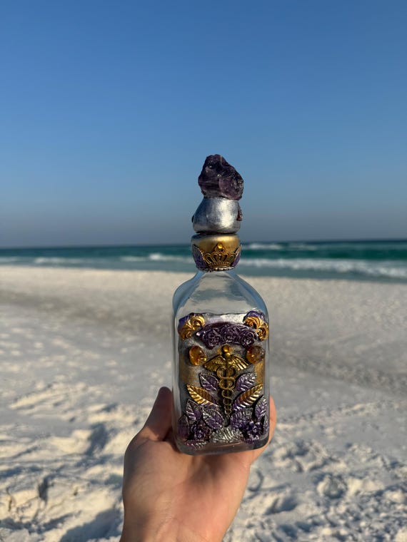 Amethyst Magic Spell Bottle: Crystal Healing Decor