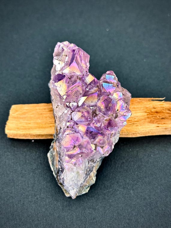 Iridescent Aura Amethyst Quartz Crystal-#4 | Gift | Healing | Home Decor | Spiritual Tool | Dorm | Gemstone Collection