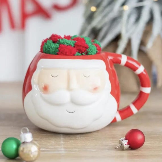 Christmas Santa Mug and Socks Set: Festive Winter Gift