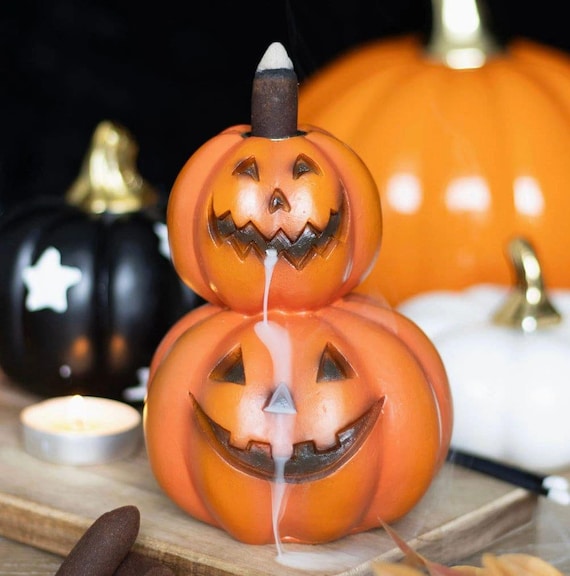 Stacked Pumpkin Backflow Incense Burner: Spooky Halloween Decor