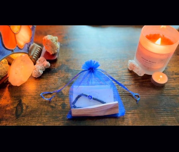 Protection Kit | Evil Eye Bracelet Palo Santo Wood | Gift | Self Care | Reiki Energy Infused