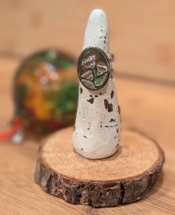 Rising delicate: Hand-carved and painted clay and resin statement ring. Handmade jewelry. Lavender, green, silvertone, stainless alloy.