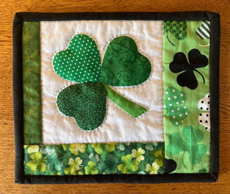 Shamrock Mug Rug, Snack Mat, Hand-quilted - Etsy