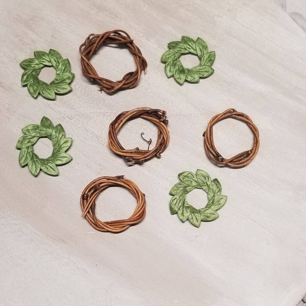 Mini wreaths, mini green wreaths, mini grapevine wreath, greenery wreath, twig wreath, mini farmhouse wreath, one inch wreath