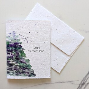 Carte de fête des pères, pin aquarelle sur papier à planter ou papier blanc aquarelle, bordures usées, fête des pères heureuse, carte de forêt