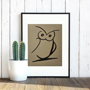 Hibou minimaliste au marqueur noir, dessin sur papier cartonné coloré, décoration d'art mural, affiche d'art originale, cadeau