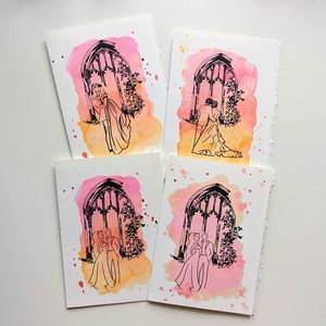 Mariage à une fenêtre gothique floral sur papier blanc aquarelle, bordures usées