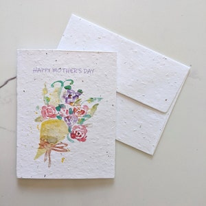 Carte de fête des mères, bouquet de fleurs aquarelle sur papier à planter ou papier blanc aquarelle, bordures usées, bonne fête des mères