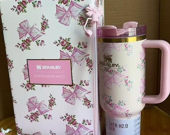 Vaso térmico Stanley x LoveShackFancy Quencher H2.0 FlowState™ – 1,1 litros (40 oz)