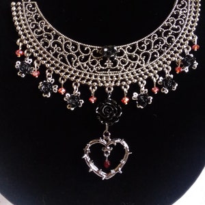 Gothic black metal thorned heart black rose pendant necklace red austrian crystal beads silver filigree bib style victorian free shipping