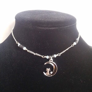 Black crescent moon silver cat pendant choker necklace glass moonstone beads black spacers bar gift for her Gothic simple free shipping