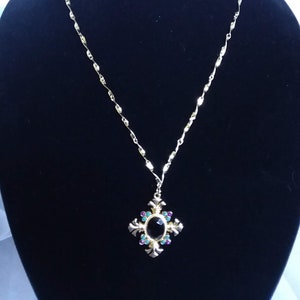 Gold twisted chain dainty gold tone black green red rhinestone pendant necklace minimalist free shipping great gift for her charm cabochon