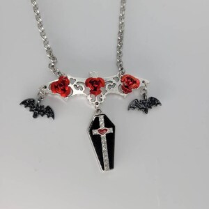 Vampire coffin silver bat metal rose necklace halloween gothic style free shipping glitter jewelry silver chain red heart crystal rhinestone