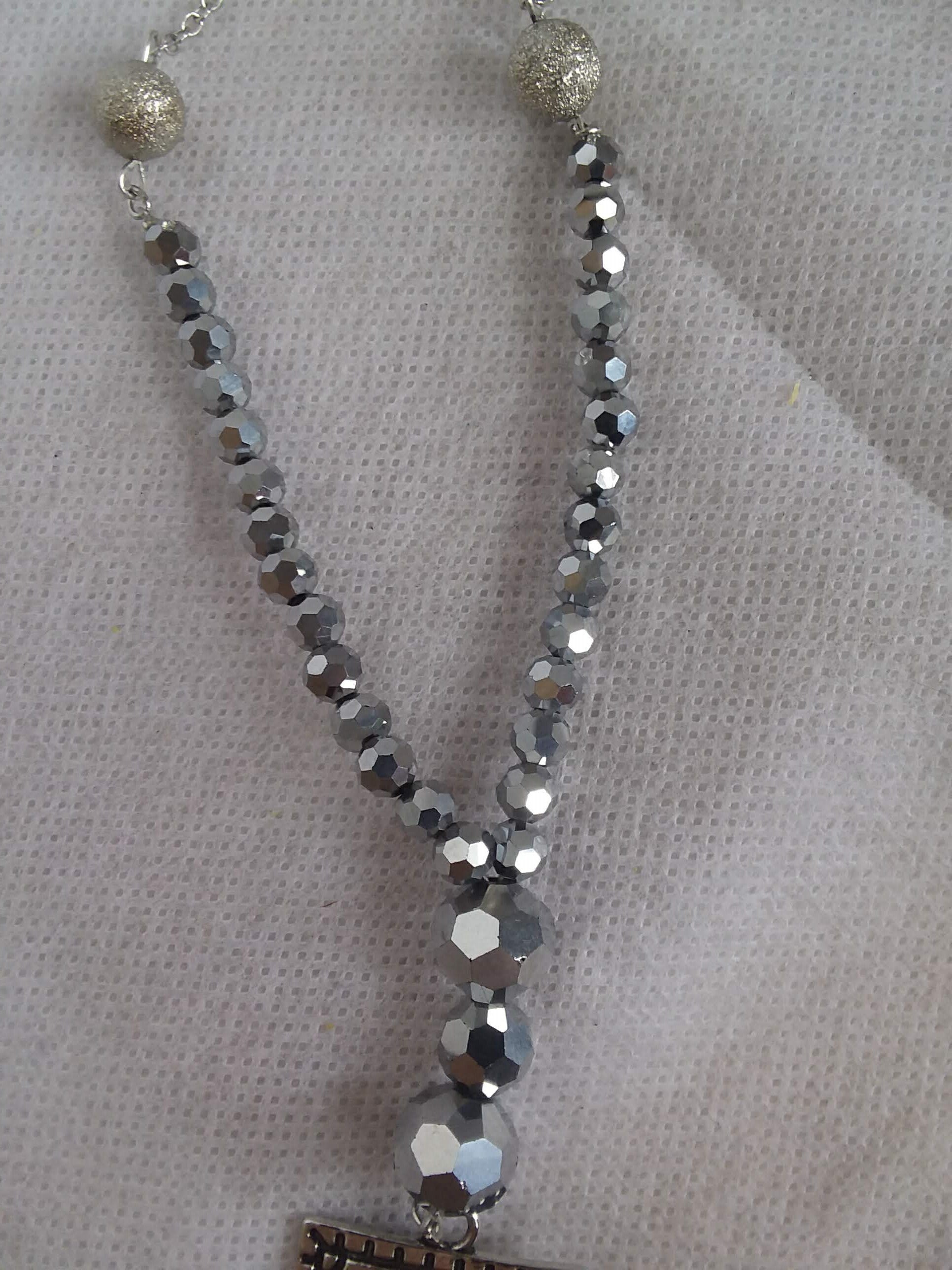 Gray Glitter Beads Studded with Mirrors & Accessories