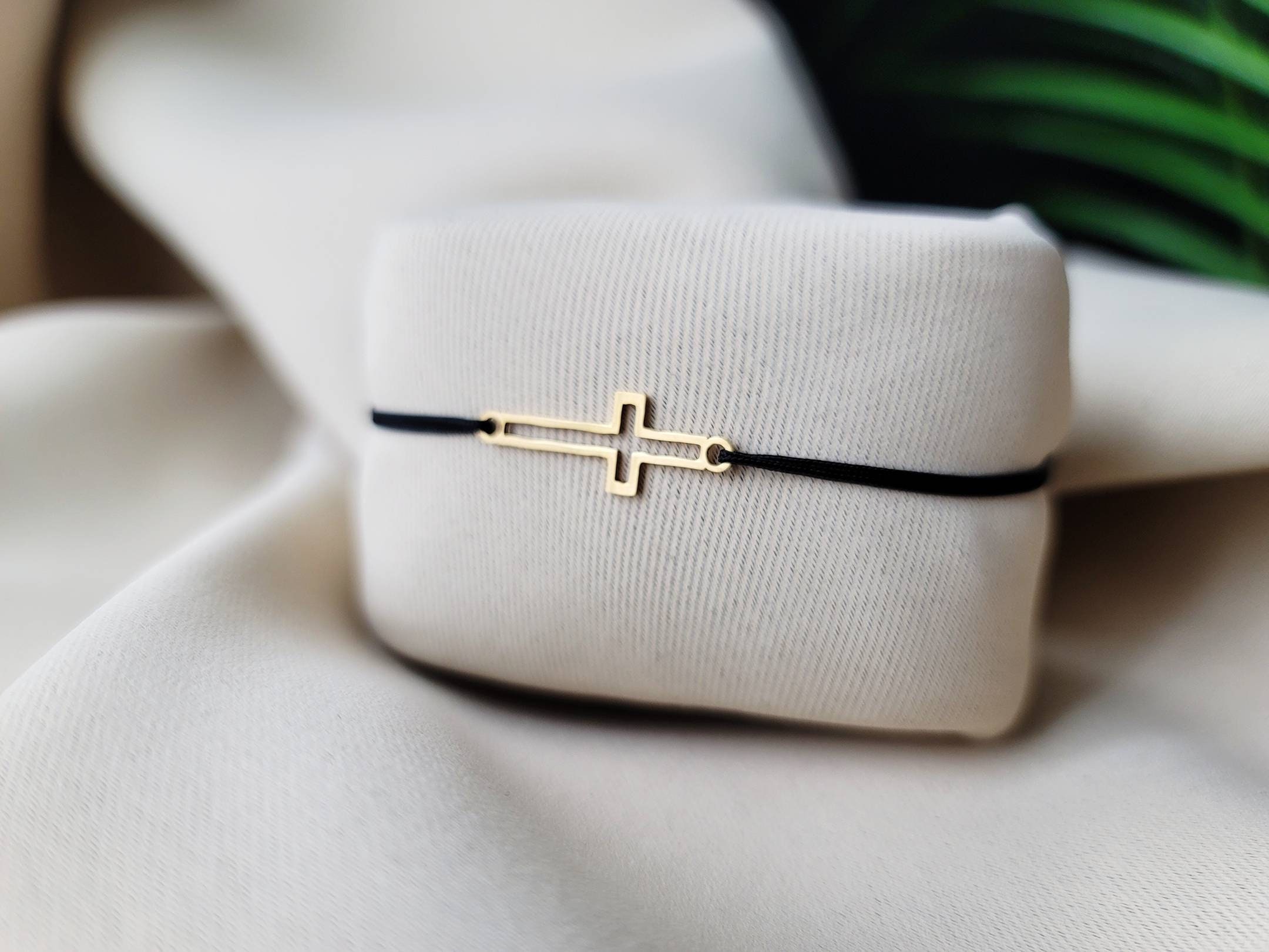 Cross Bracelet, Cross Friendship Bracelet, Dainty Cross Bracelet,cross Charm Bracelet, Holy