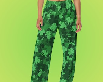 Pantalones de descanso de pierna ancha con estampado de trébol