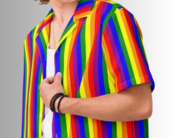 Regenbogen gestreiftes Button-Down-Shirt: Lebendige Pride-Mode, Unisex-Übergröße