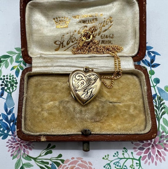 Sweet Rolled Gold Heart Locket with Engraving on … - image 3