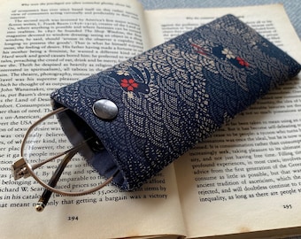 Handmade Japanese Wave Glasses Case, Padded Cotton Spectacles Pouch