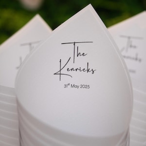 Coni di coriandoli personalizzati per matrimonio / Coni di coriandoli Kraft crema bianca