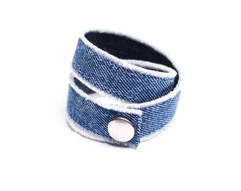 Blue denim bracelet, Upcycled denim bracelet, Double colored, Black denim, Urban style, Frayed bracelet, Remade bracelet, Made by YoursAgain