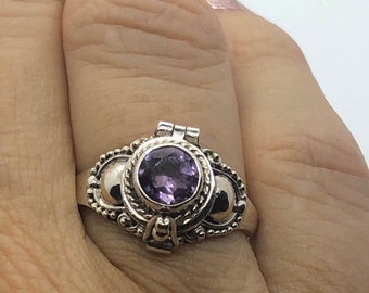 Poison Ring, Silver Amethyst Poison Ring, Ring Size 5, Ring Size 4, Locket Ring, Secret Compartment Ring