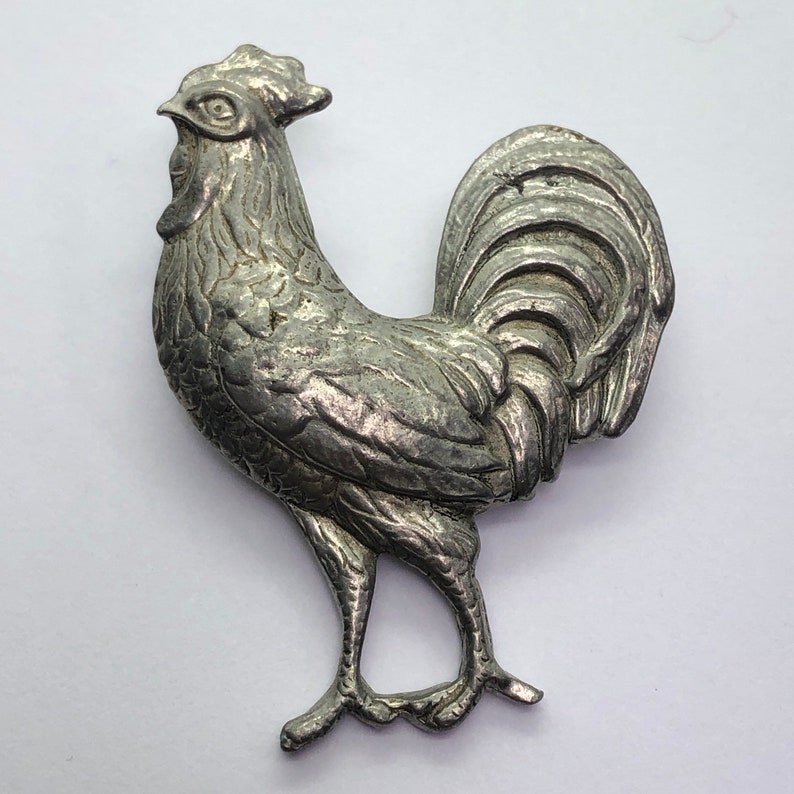 Costume Jewelry Beautiful Kitschy Rooster Brooch