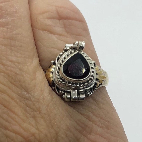 Poison Ring, Silver Garnet Poison Ring, Ring Size… - image 1