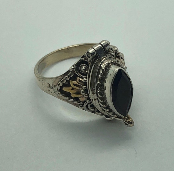 Poison Ring, Silver Garnet Poison Ring, Ring Size… - image 3