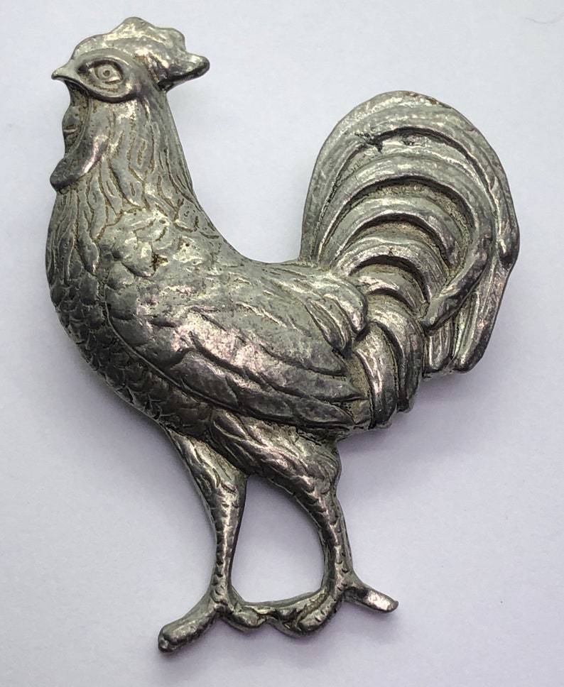 Costume Jewelry Beautiful Kitschy Rooster Brooch