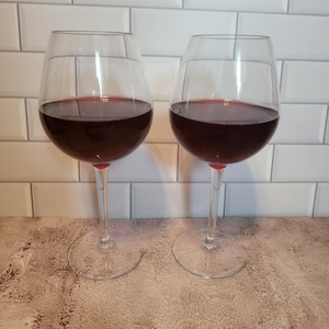 Fake wine in acrylic glass made of resin