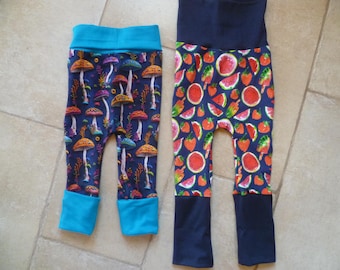 Adjustable trousers - 6 months to 3 years - 'Mushroom' or 'Fruits' theme - grows with the child - 4-season garment - Jersey - practical and fun gift