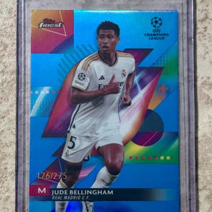 2023-2024 Topps Finest UEFA Jude Bellingham #112 hemelsblauw / 275