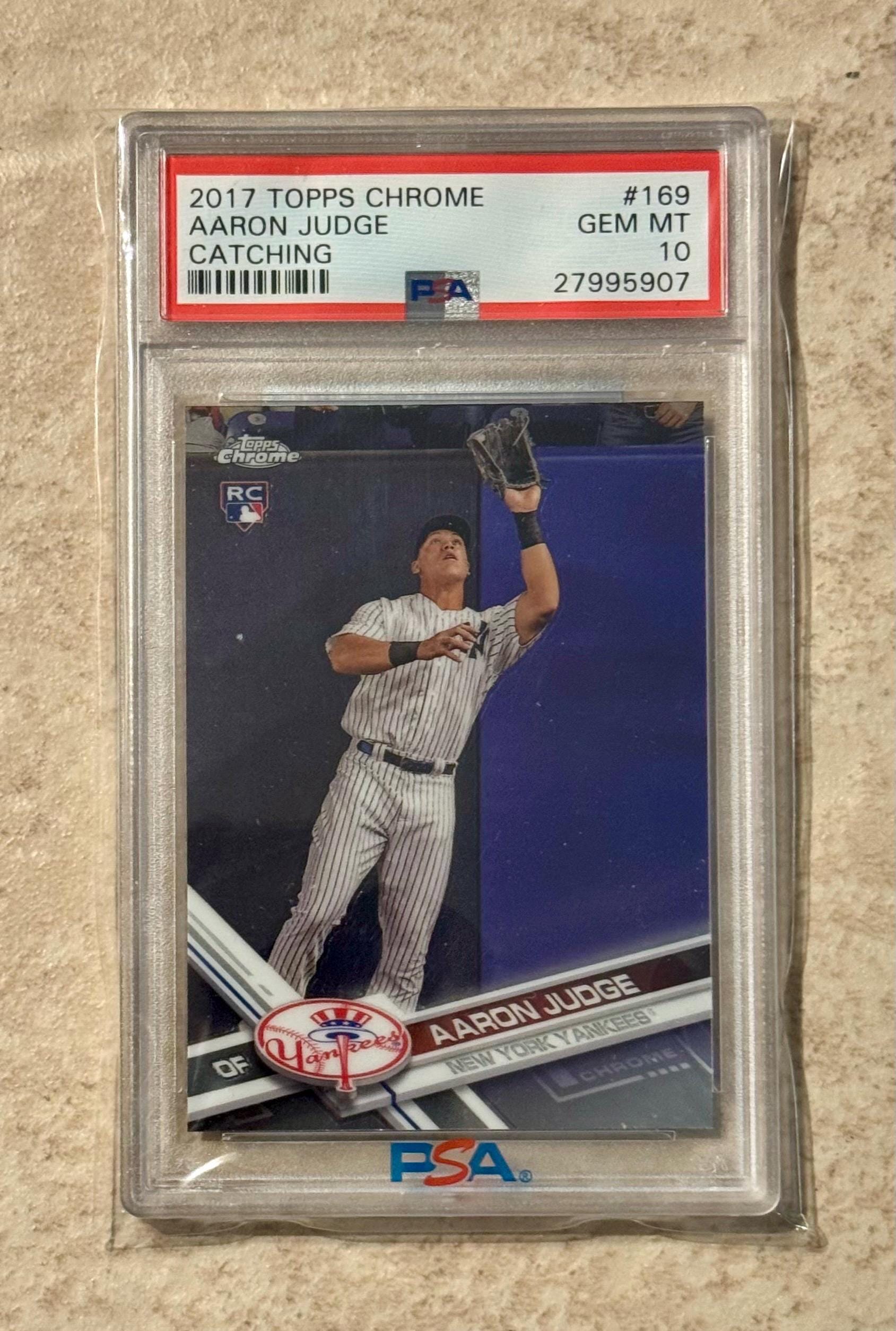 2017 Topps Chrome #169 Aaron Judge Catching RC Rookie PSA 10