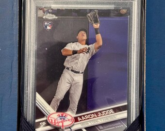 2017 Topps Chrome #169 Aaron Judge Catching RC Rookie PSA 10
